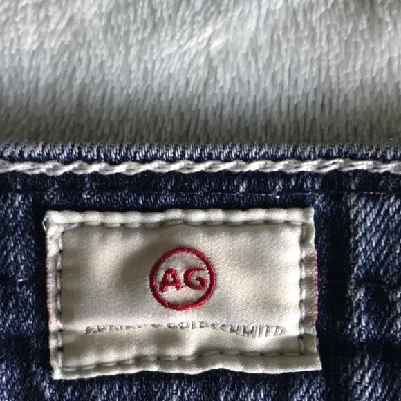 Jeans - Picture 9 of 12